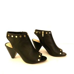Vince Camuto Edia Peep-toe Booties!